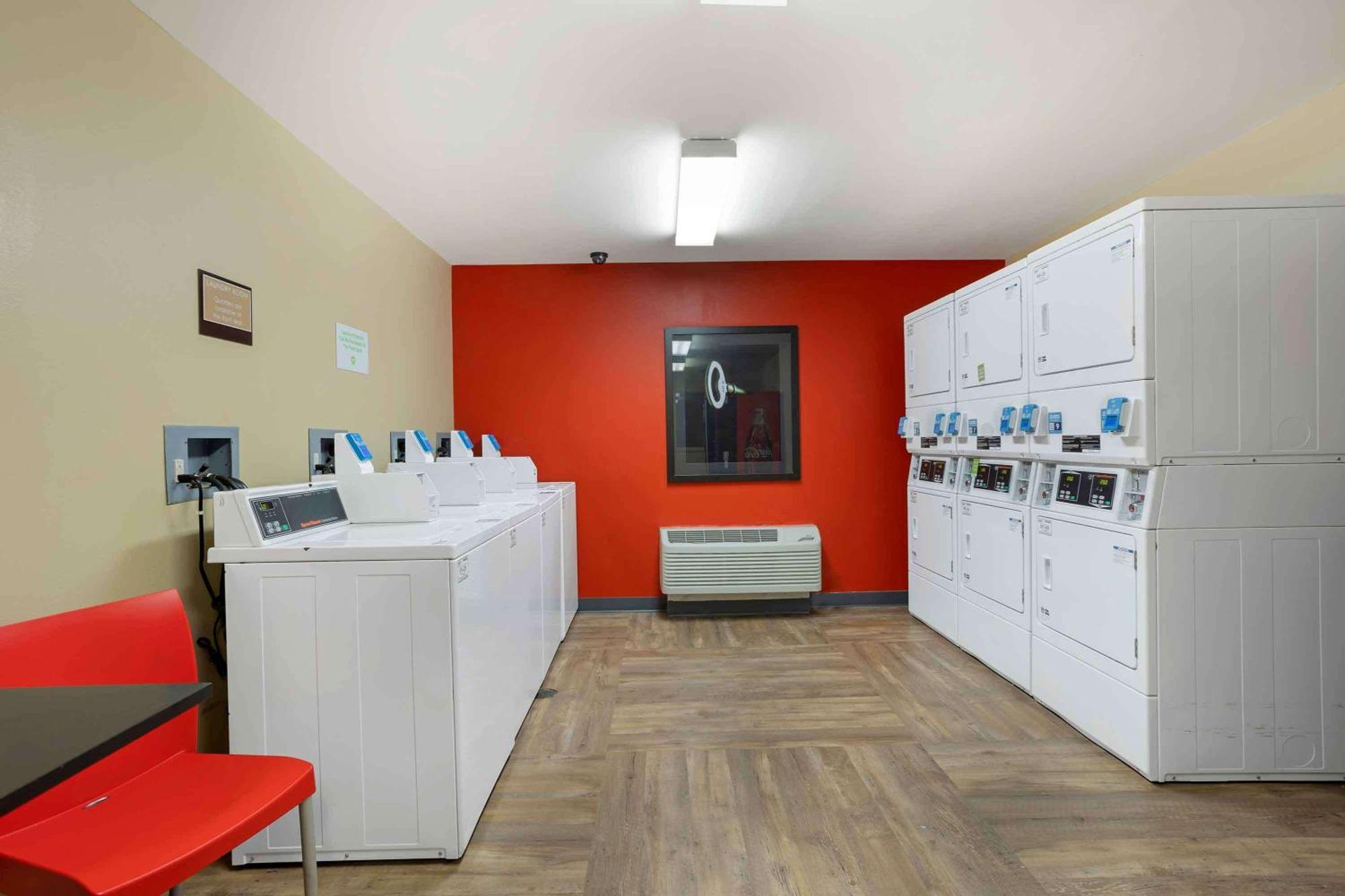 Extended Stay America Select Suites - Springfield - South Dış mekan fotoğraf