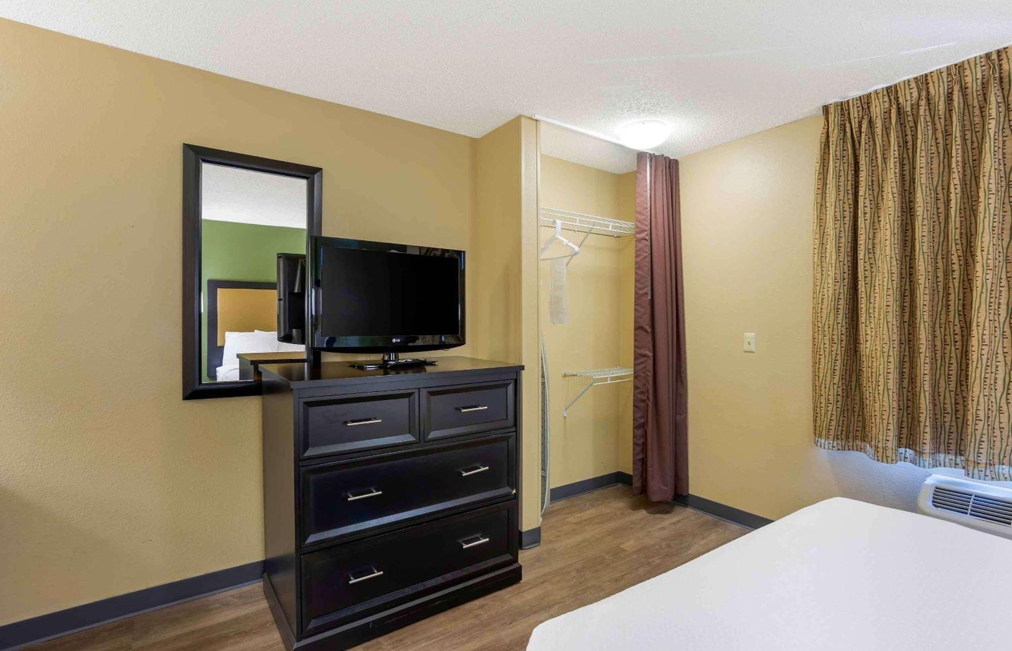 Extended Stay America Select Suites - Springfield - South Dış mekan fotoğraf